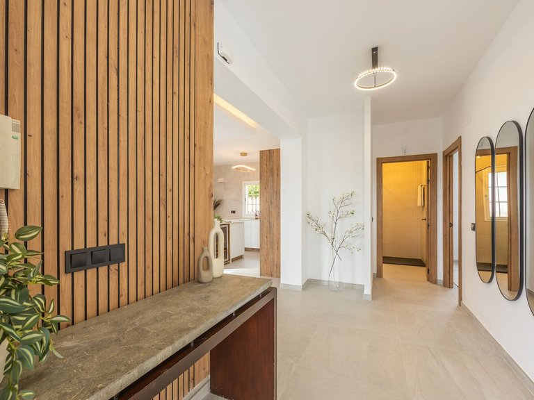 Villa for Sale in La Duquesa, Malaga 9