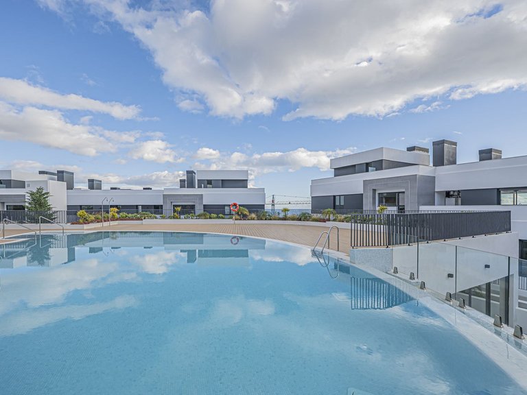 Apartment for Sale in Altos De Los Monteros, Malaga 20