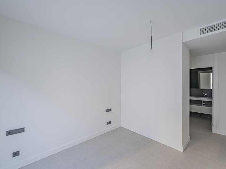 Apartment for Sale in Altos De Los Monteros, Malaga 22
