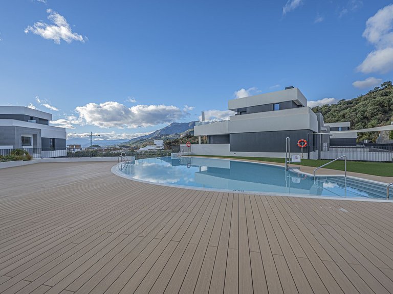 Apartment for Sale in Altos De Los Monteros, Malaga 33