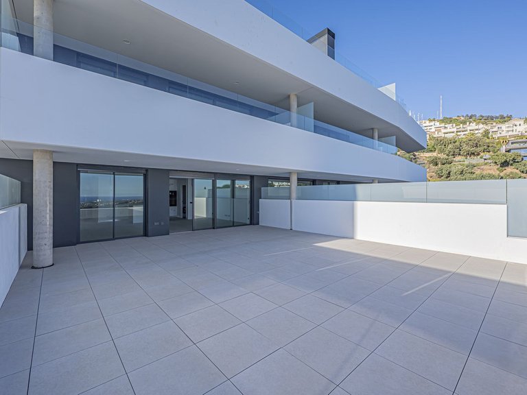 Apartment for Sale in Altos De Los Monteros, Malaga 4