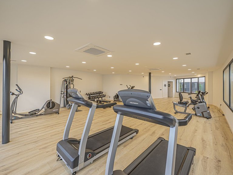 Apartment for Sale in Altos De Los Monteros, Malaga 8