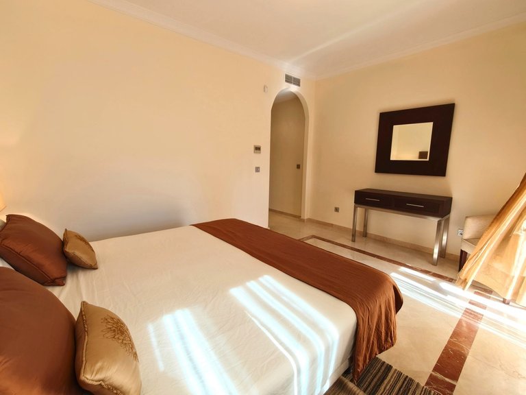 Apartment for Sale in San Roque Club, Cadiz 12