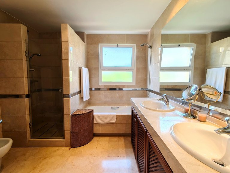 Apartment for Sale in San Roque Club, Cadiz 13