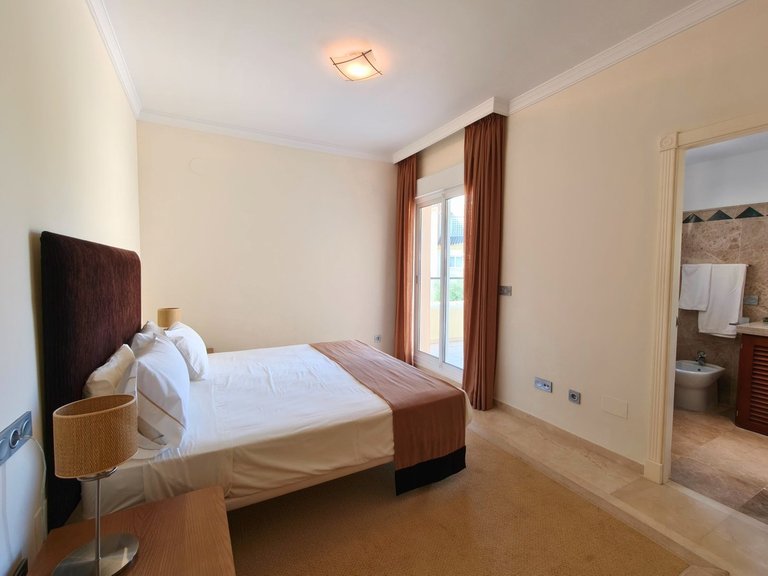 Apartment for Sale in San Roque Club, Cadiz 18