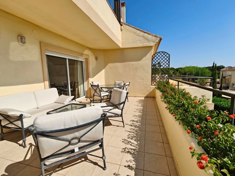 Apartment for Sale in San Roque Club, Cadiz 4