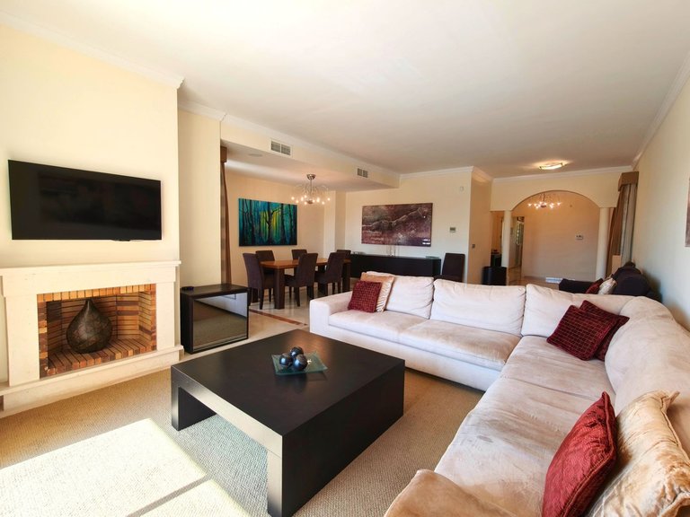 Apartment for Sale in San Roque Club, Cadiz 7