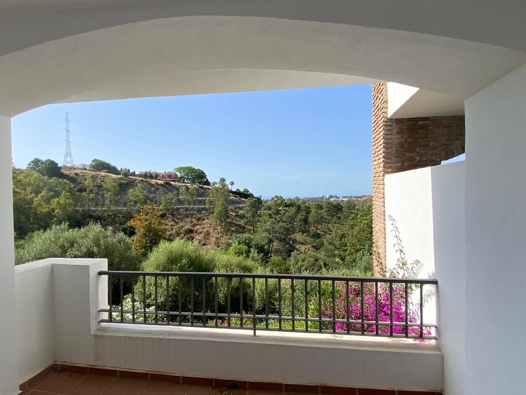 Apartment for Sale in Los Arqueros, Malaga 4
