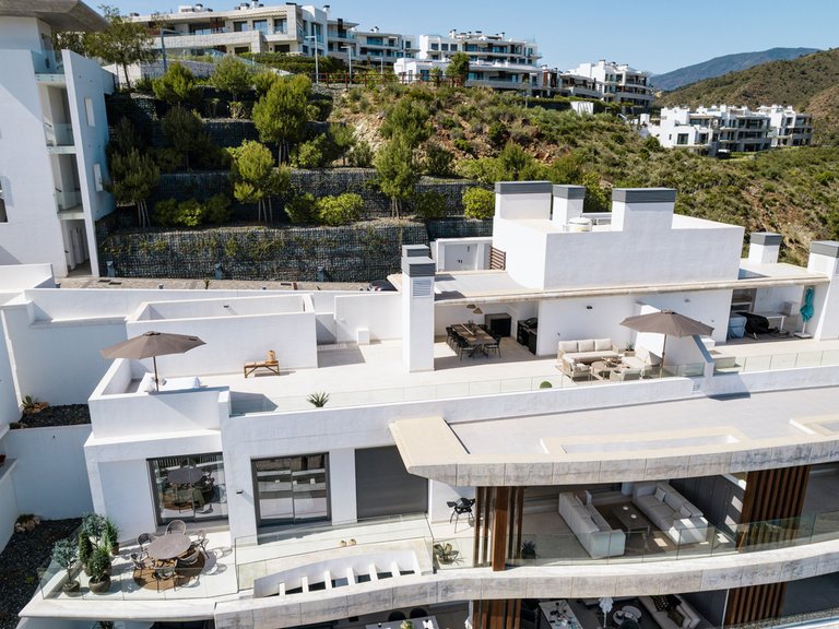 Apartment for Sale in Benahavís, Malaga 20