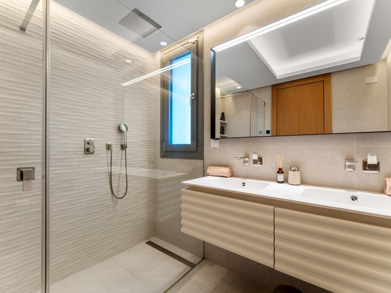 Apartment for Sale in Benahavís, Malaga 24