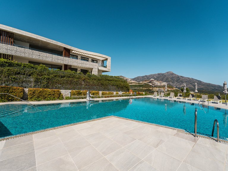 Apartment for Sale in Benahavís, Malaga 40