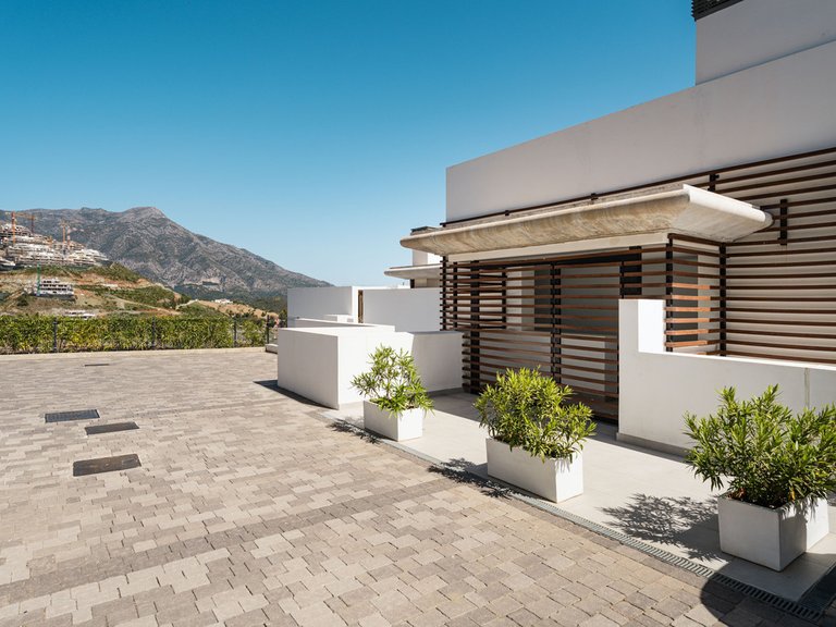 Apartment for Sale in Benahavís, Malaga 43