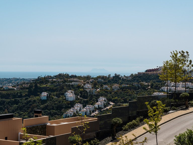 Apartment for Sale in Benahavís, Malaga 44