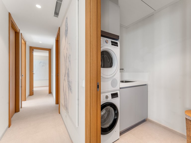 Apartment for Sale in Benahavís, Malaga 49