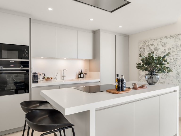 Apartment for Sale in Benahavís, Malaga 6