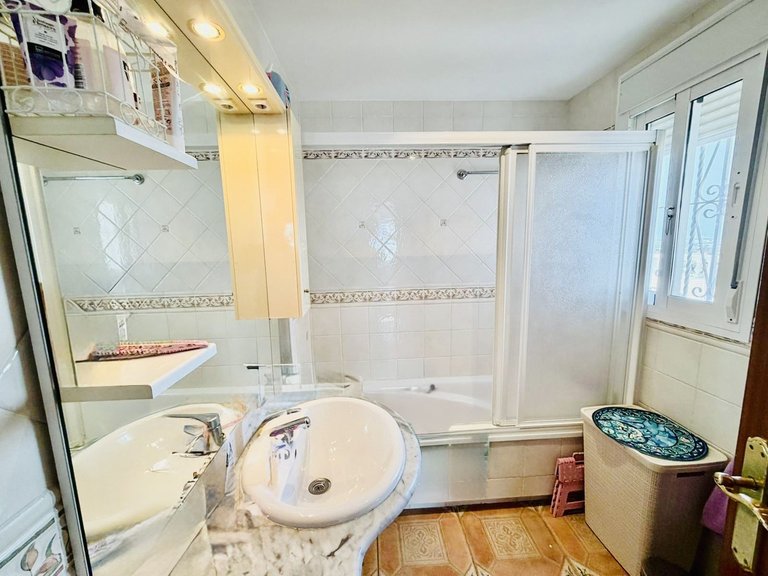 Villa for Sale in Alhaurín De La Torre, Malaga 10