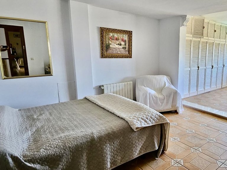 Villa for Sale in Alhaurín De La Torre, Malaga 36