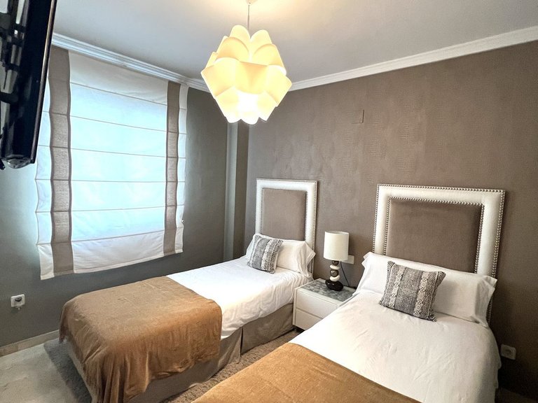 Apartment for Sale in Puerto Banús, Malaga 13