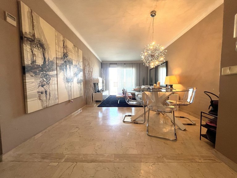 Apartment for Sale in Puerto Banús, Malaga 2