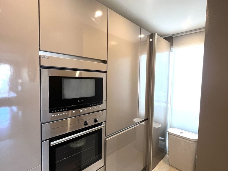 Apartment for Sale in Puerto Banús, Malaga 7