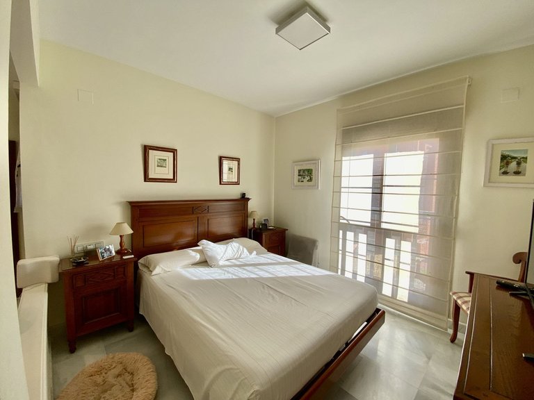 Apartment for Sale in Hacienda Del Sol, Malaga 17