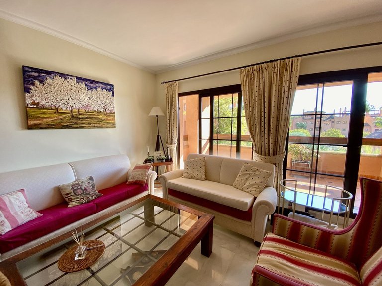 Apartment for Sale in Hacienda Del Sol, Malaga 4