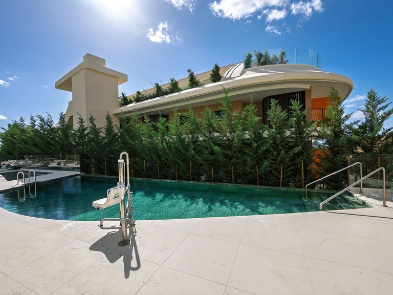 Apartment for Sale in Fuengirola, Malaga 25