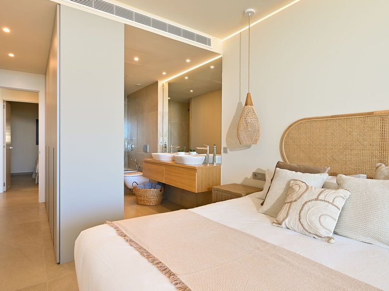 Apartment for Sale in Fuengirola, Malaga 4