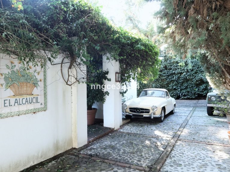 Villa for Sale in Sotogrande Costa, Cadiz 4