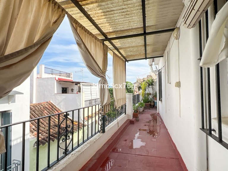 Villa for Sale in Marbella, Malaga 26