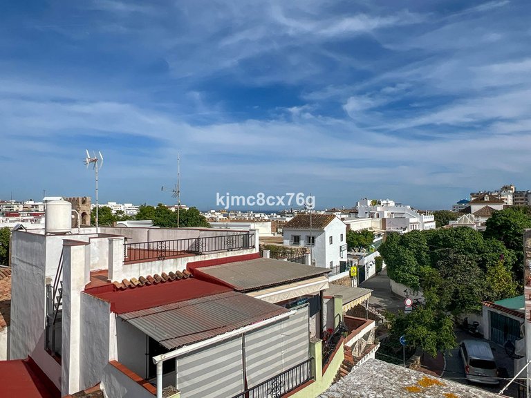 Villa for Sale in Marbella, Malaga 31