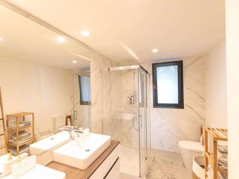 Apartment for Sale in New Golden Mile, Malaga 13