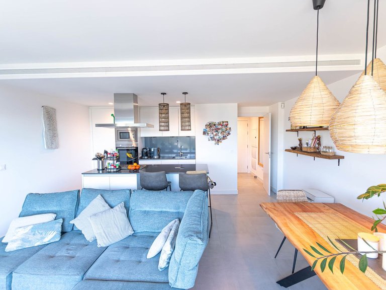 Apartment for Sale in New Golden Mile, Malaga 18