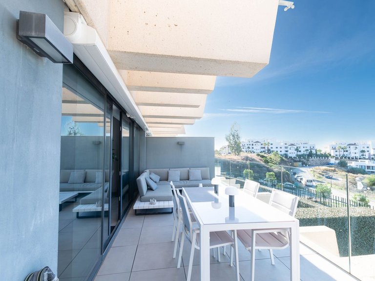 Apartment for Sale in New Golden Mile, Malaga 2
