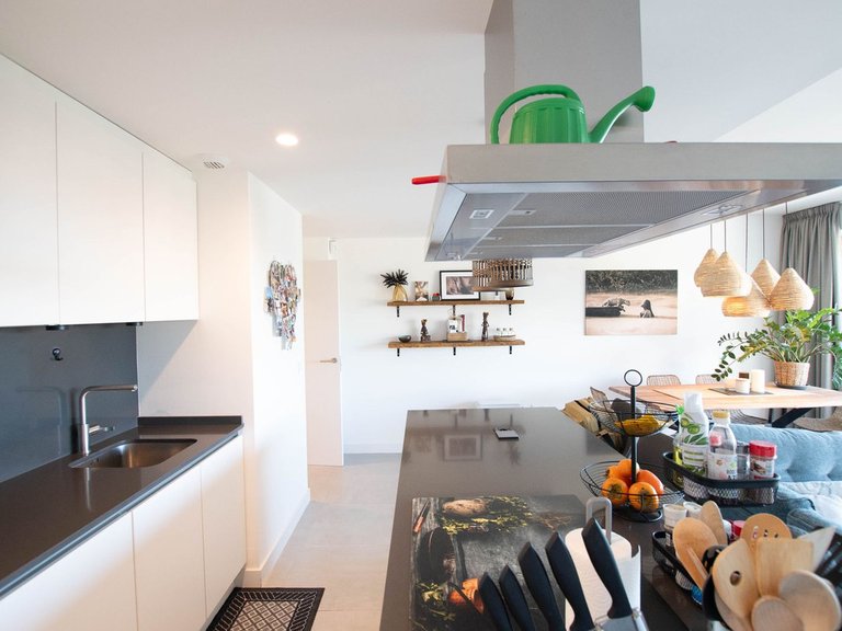Apartment for Sale in New Golden Mile, Malaga 23