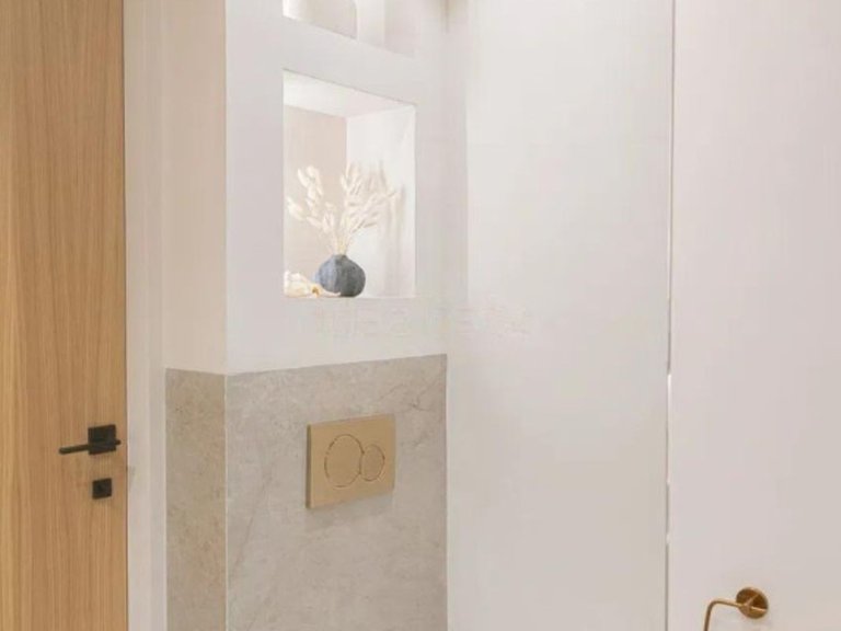 Apartment for Sale in Nueva Andalucía, Malaga 10