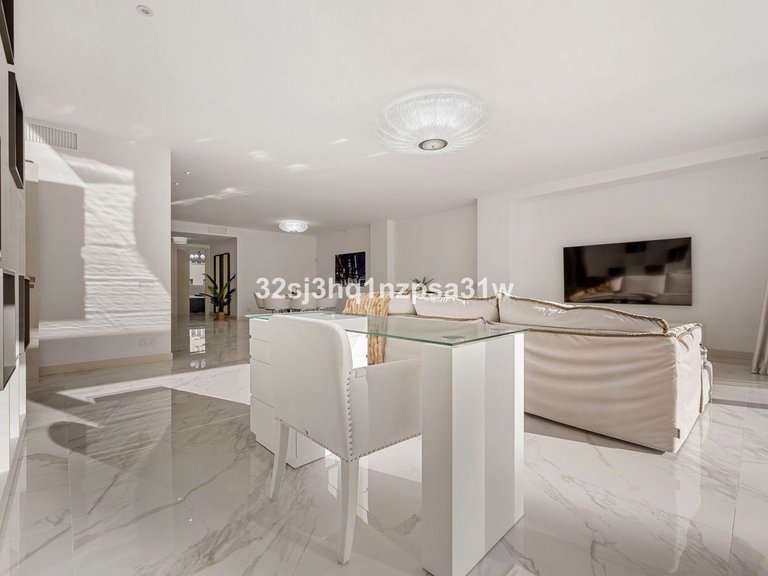 Apartment for Sale in Marbella, Malaga 22
