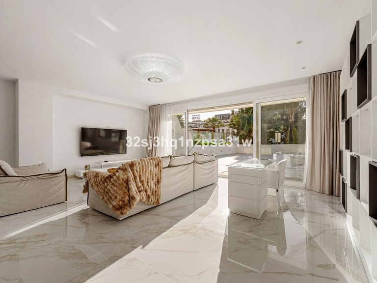Apartment for Sale in Marbella, Malaga 4