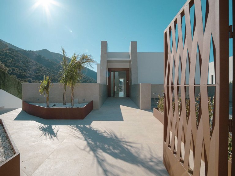 Villa for Sale in Mijas, Malaga 2