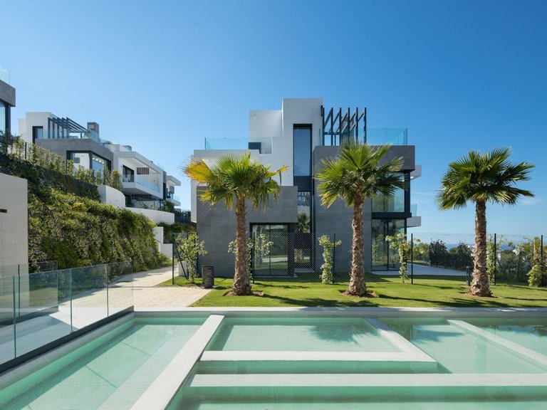 Town House for Sale in Marbella, Malaga 10