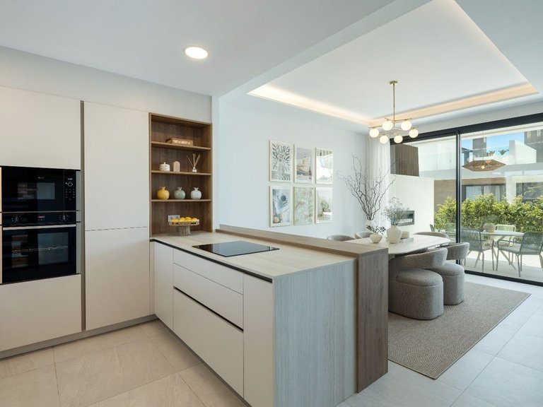 Town House for Sale in Marbella, Malaga 21