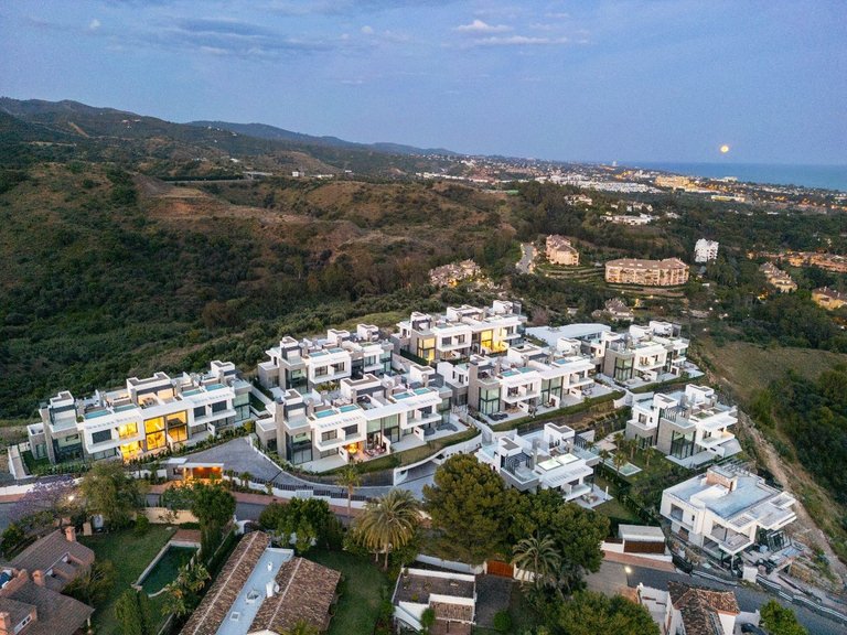 Town House for Sale in Marbella, Malaga 32