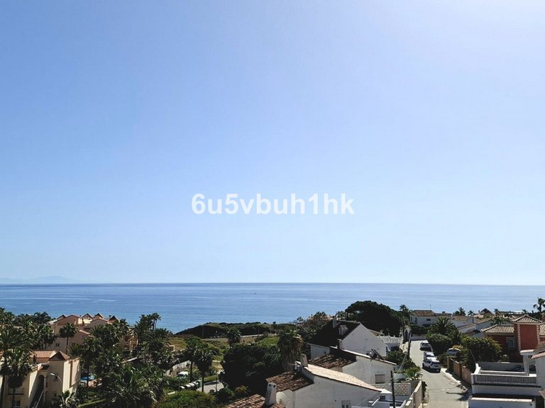 Villa for Sale in El Faro, Malaga 16