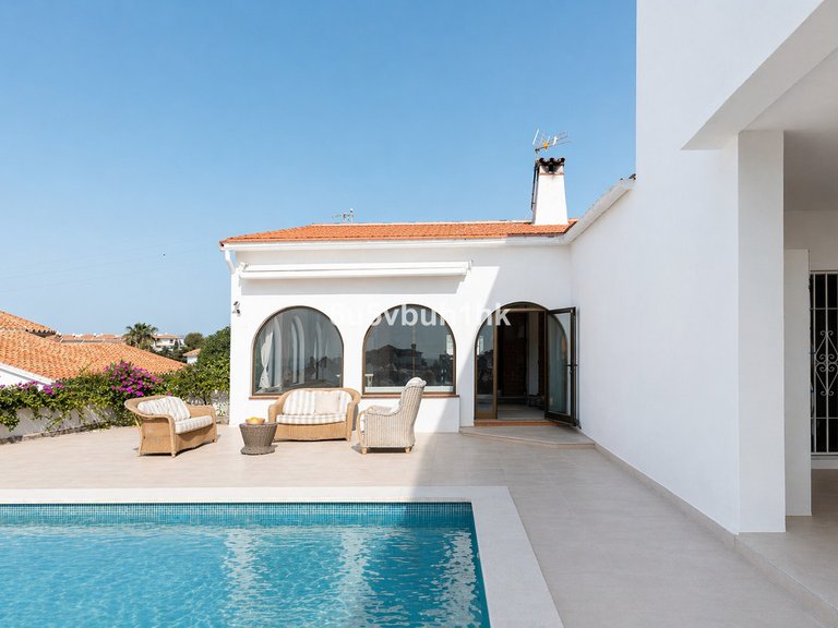 Villa for Sale in El Faro, Malaga 3