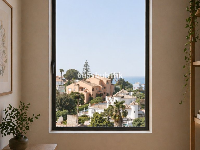 Villa for Sale in El Faro, Malaga 5