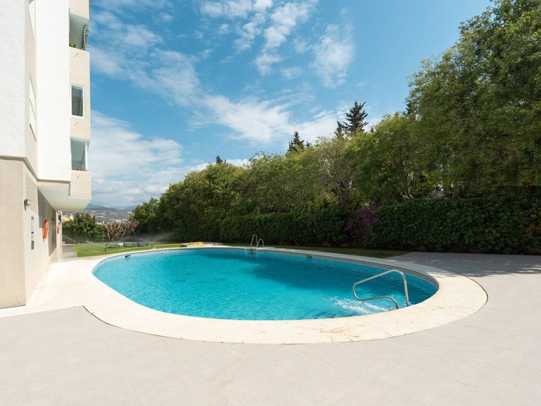 Apartment for Sale in Nueva Andalucía, Malaga 20