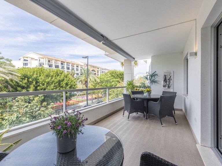 Apartment for Sale in San Pedro De Alcántara, Malaga 20