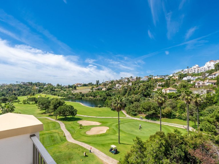 Apartment for Sale in Los Arqueros, Malaga 10