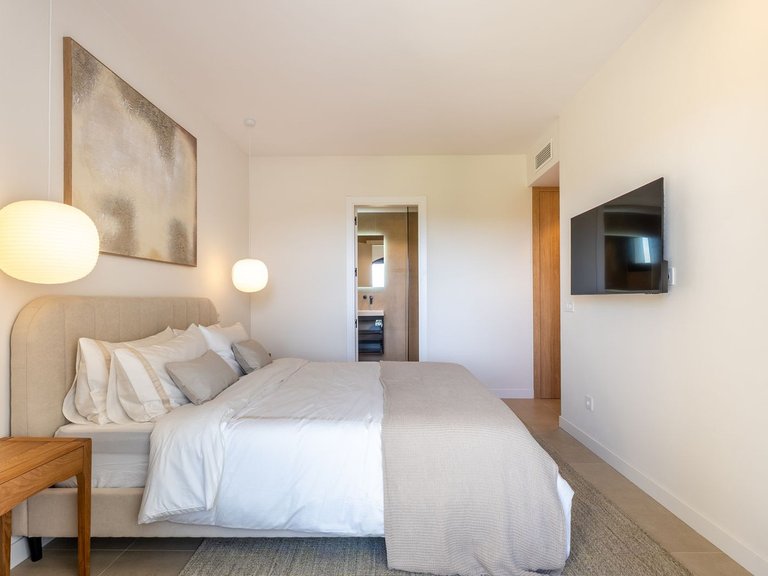 Apartment for Sale in Los Arqueros, Malaga 17