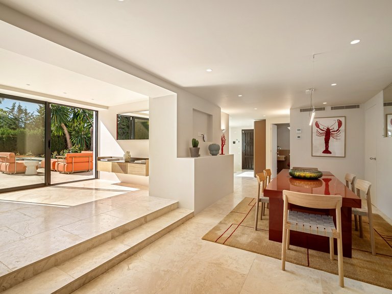 Villa for Sale in Costa del Sol Nueva Andalucía, Malaga 19